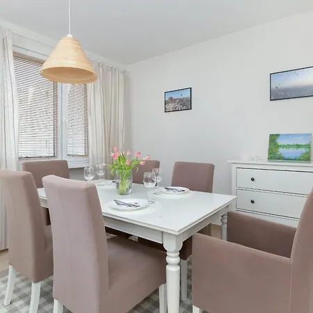Elegancki & Rodzinny W Kolobrzegu By Renters Appartement *