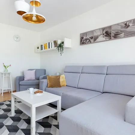 Elegancki & Rodzinny W Kolobrzegu By Renters Appartement *